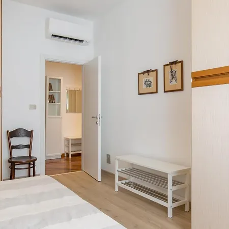 Apartment L'attimo Fuggente *